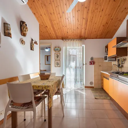 Apartament La Casetta Della Rocca