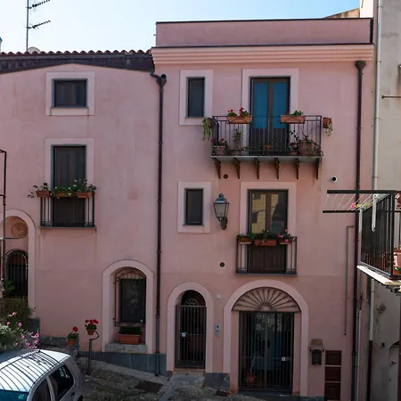 La Casetta Della Rocca *