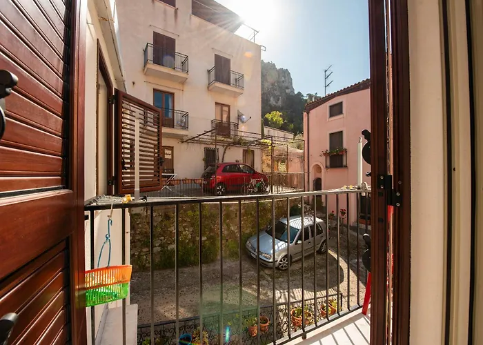 La Casetta Della Rocca * Cefalù